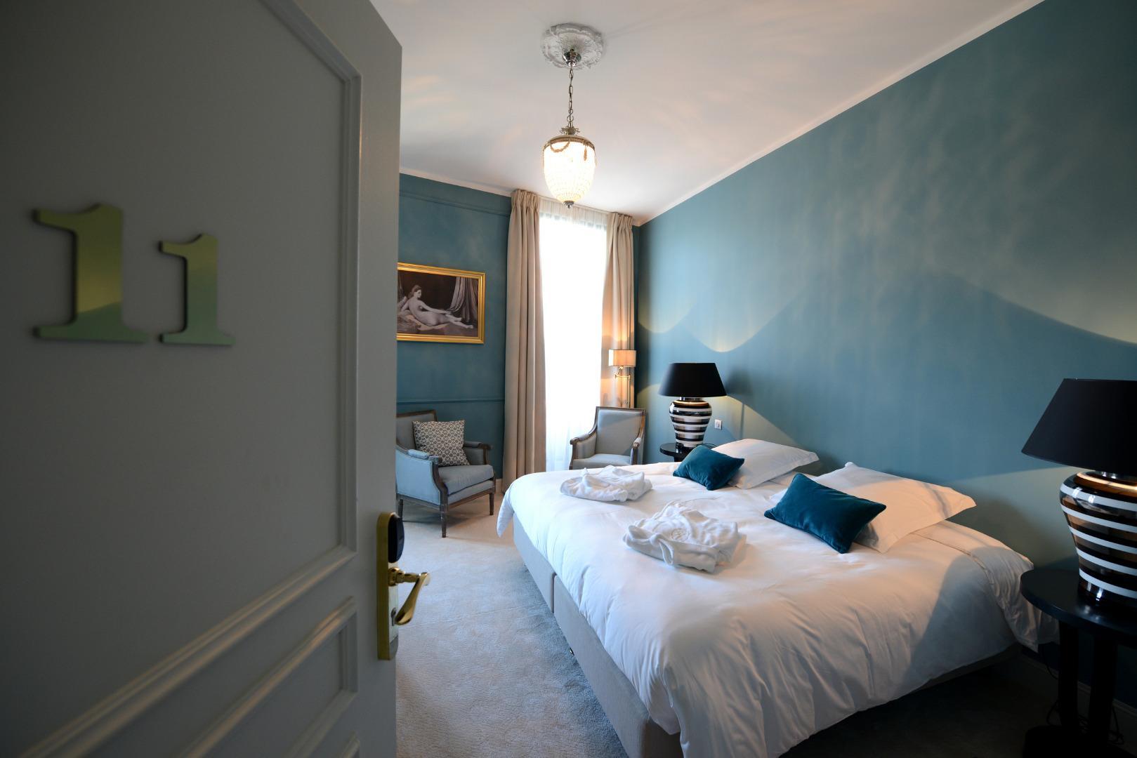 Grand Hotel Henri - Teritoria ลีล-ซูร์-ลา-ซอร์ก ภายนอก รูปภาพ